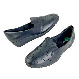 Baretraps Army Slip-on Flats Loafers Size 7.5M Black Comfort Casual Shoes